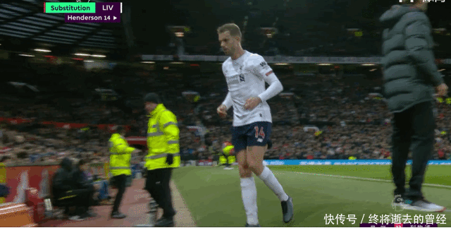 奥格斯堡1-0汉堡，安东-卡德打进全场唯一进球