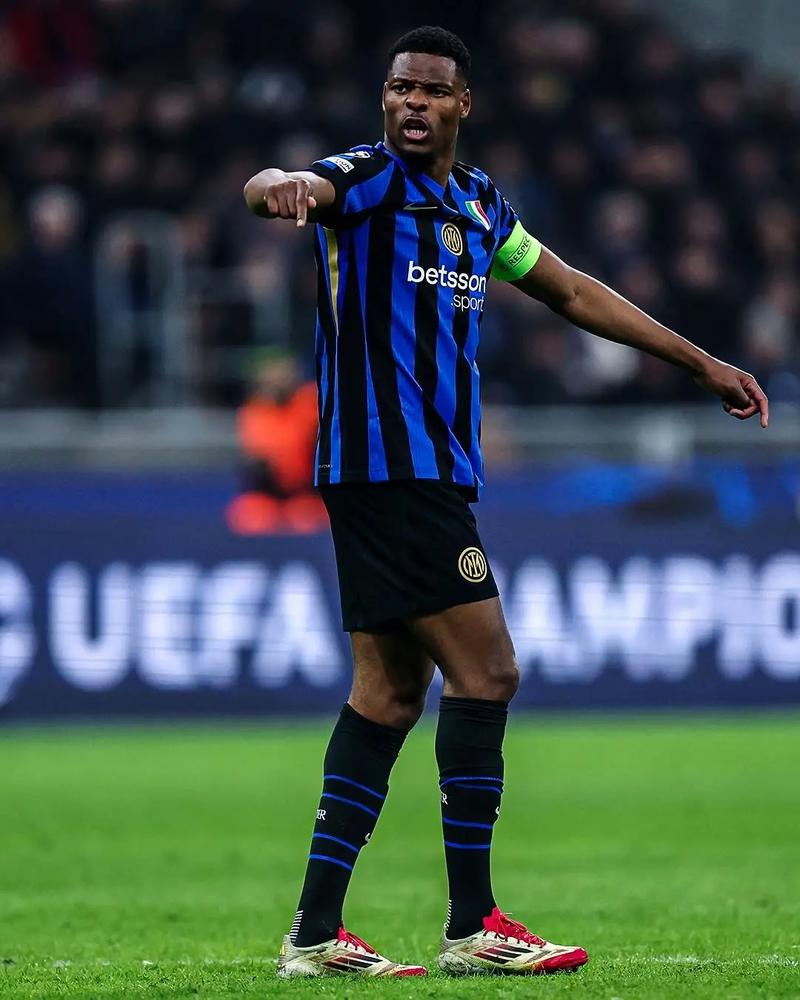 郑凯木、廖承坚加盟武汉三镇