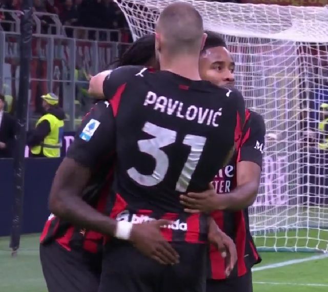 意甲惊现最励志奖金条款！霍伊伦3场造6球，多进1球或助攻一次就多赚15万（意甲曝励志神条款：霍伊伦3战造6球，每添一球或一次助攻再获15万）