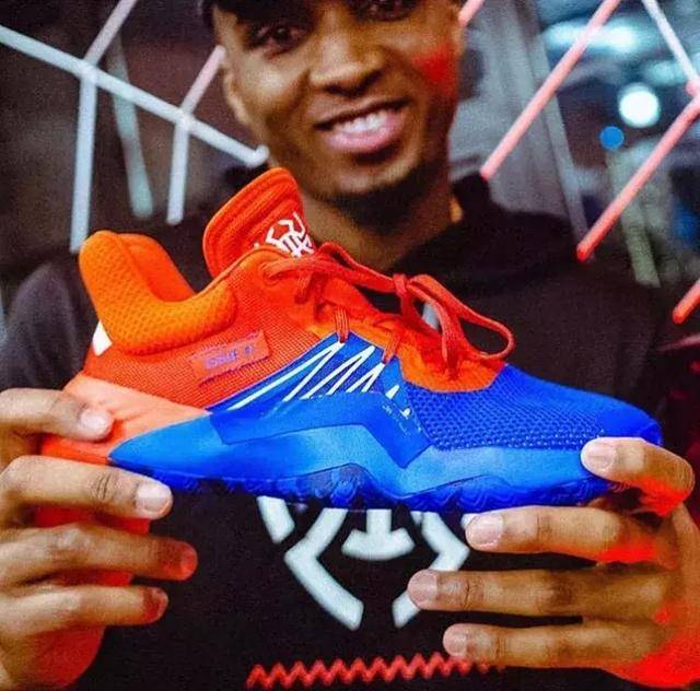 巴萨旧将：拉什福德不应该是巴萨首选，3000万欧太贵了（巴萨名宿：拉什福德不应列为头号目标，3000万欧价格过高）