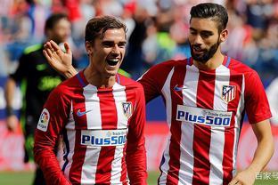 本赛季，大连可为成功冲乙，可为俱乐部发布了官方纪录片《因你可为 伴我前行》，致敬大连可为第十二人。（本赛季冲乙告捷，大连可为推出纪录片《因你可为 伴我前行》致敬第十二人）