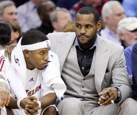 皇马维尼修斯关键进球助球队取胜（维尼修斯制胜球助皇马全取三分）