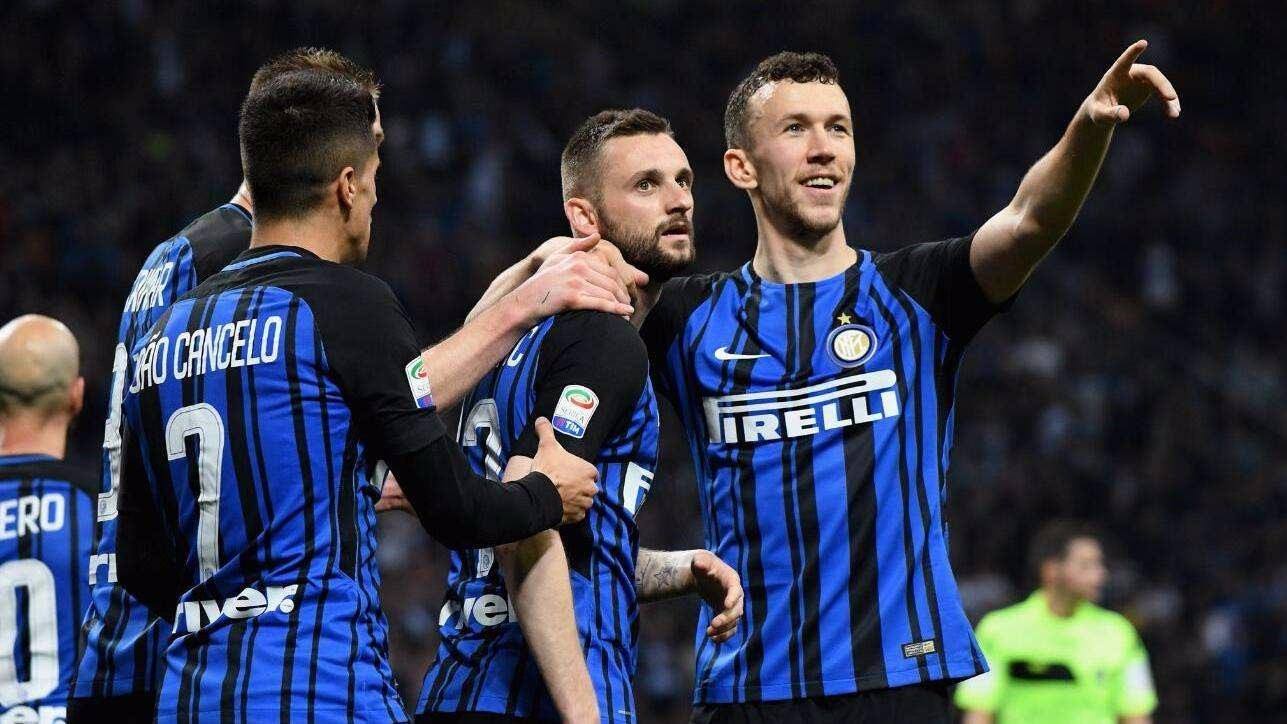 内马尔带伤5球1助攻助桑托斯保级（内马尔忍痛轰入5球送1助 助桑托斯成功保级）